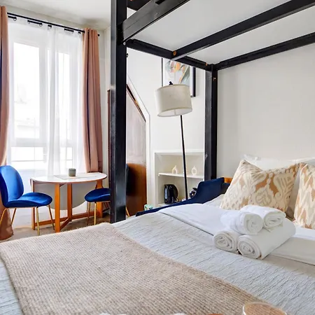 Bnbnova - Cozy For 2 In The Heart Of Le Marais Appartamento