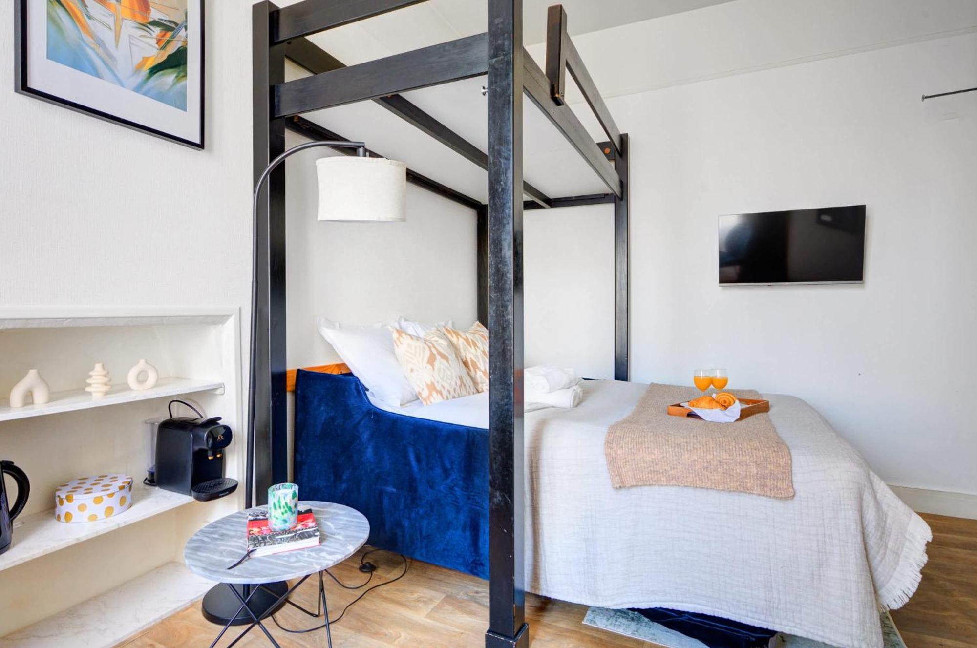Appartamento Bnbnova - Cozy For 2 In The Heart Of Le Marais Parigi